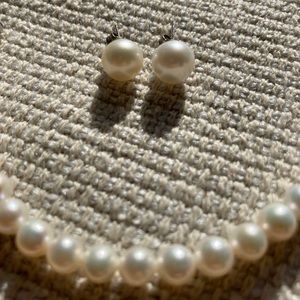Pearl Earrings and Bracelet
